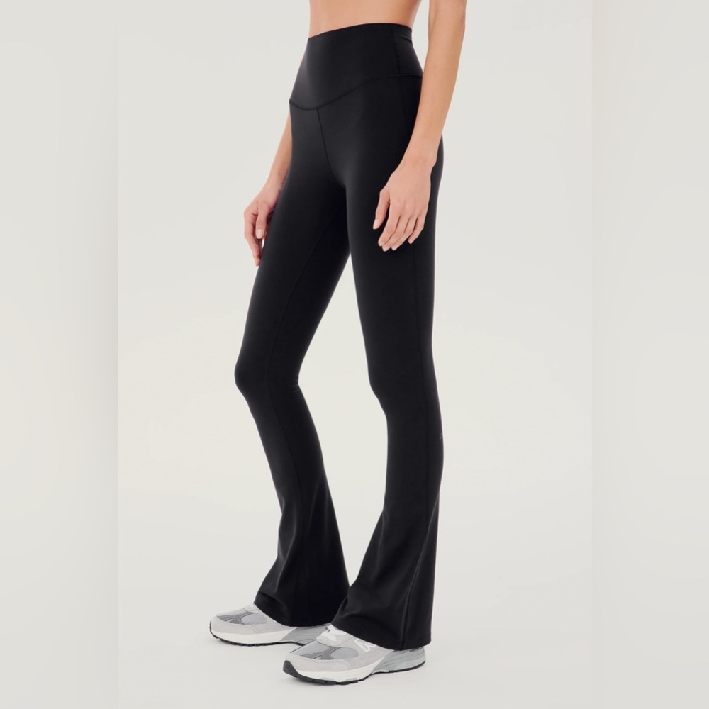 Splits 59 black flare leggings
